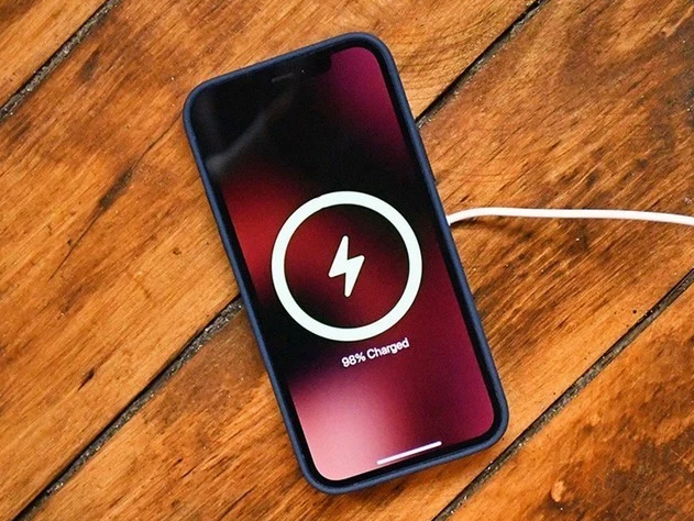 汉寿苹果手机维修分享iPhone 12可以随便充电吗 